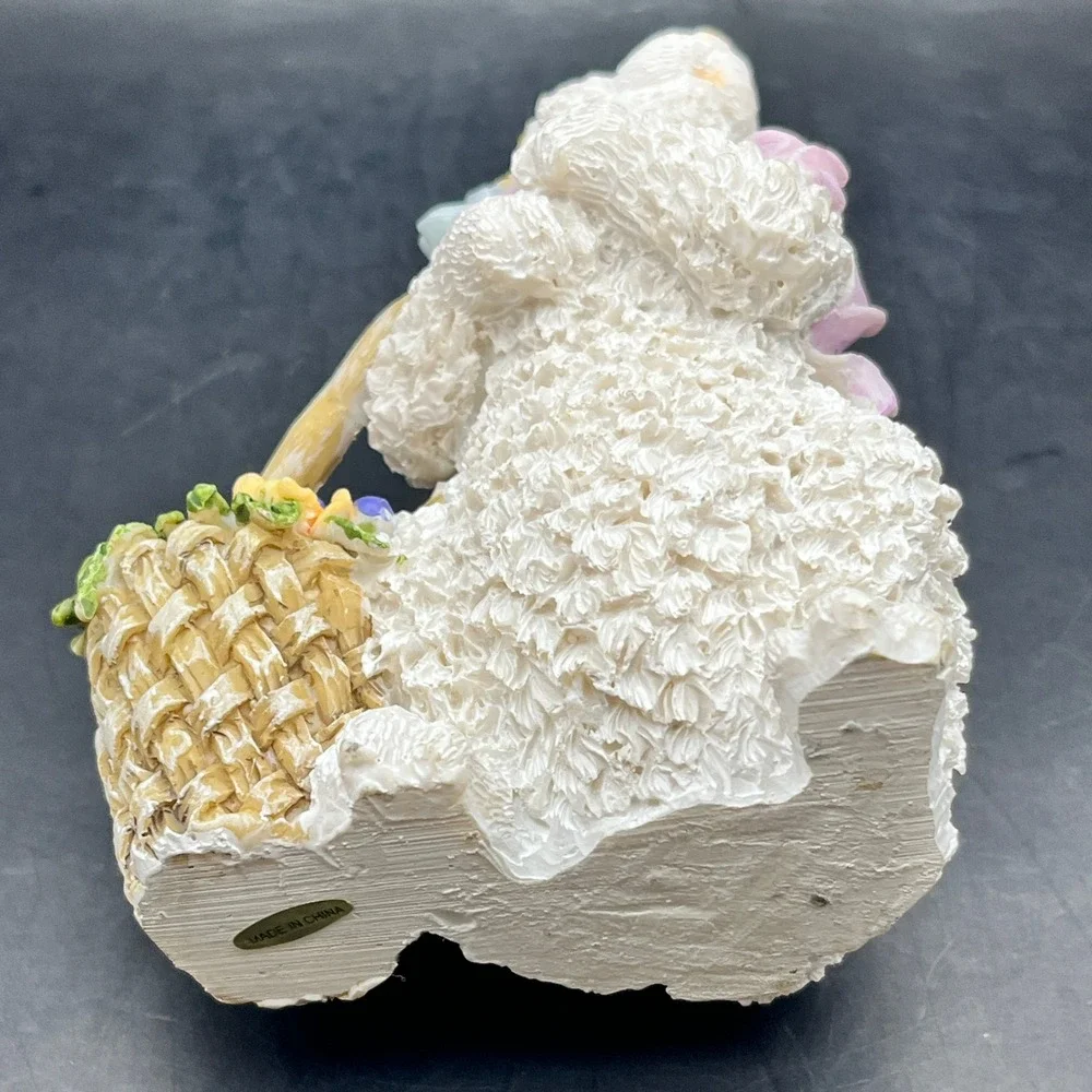 White Resin Easter‎ Bunny Figurine Floral Basket Scarf Figurine Decorative 5